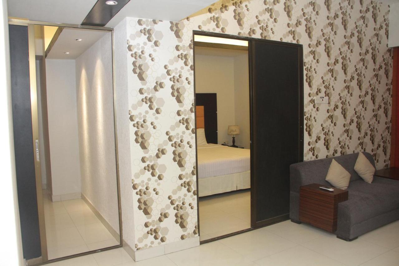Orchid Business Hotel Chittagong Bagian luar foto